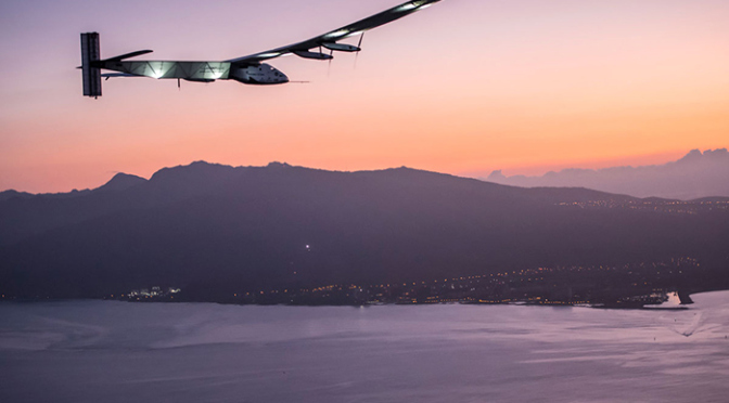 Solar Impulse Lands in Hawaii, Breaks World Record for Longest Flight